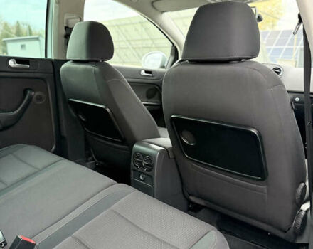 Сірий Фольксваген Golf Plus, об'ємом двигуна 1.4 л та пробігом 171 тис. км за 9200 $, фото 74 на Automoto.ua