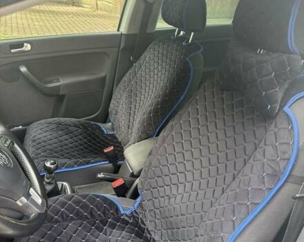 Серый Фольксваген Гольф Плюс, объемом двигателя 1.4 л и пробегом 212 тыс. км за 7000 $, фото 3 на Automoto.ua