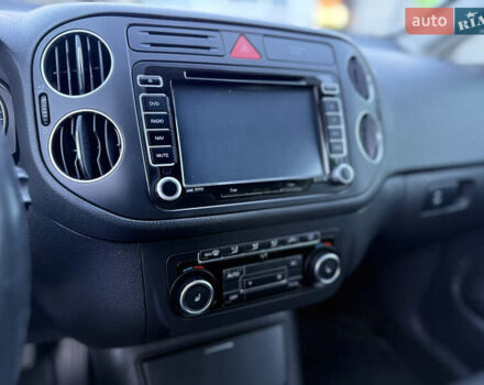 Серый Фольксваген Гольф Плюс, объемом двигателя 1.6 л и пробегом 360 тыс. км за 7800 $, фото 25 на Automoto.ua