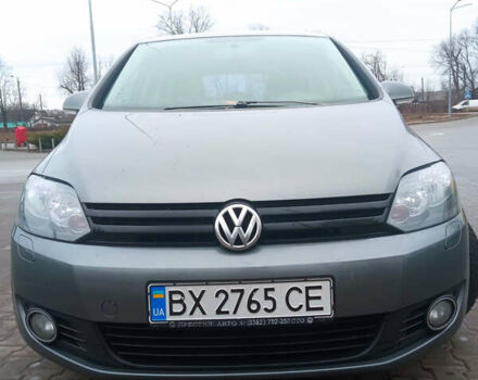 Фольксваген Гольф Плюс 2011 в Житомире на Automoto.ua Серый Фольксваген Гольф Плюс, объемом двигателя 1.6 л и пробегом 280 тыс. км за 7700 $, фото 14 на Automoto.ua
