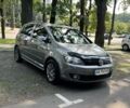 Серый Фольксваген Гольф Плюс, объемом двигателя 1.4 л и пробегом 186 тыс. км за 8600 $, фото 1 на Automoto.ua