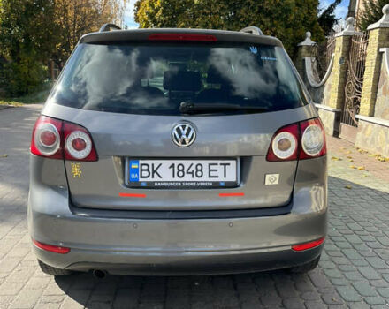 Фольксваген Гольф Плюс 2011 в Луцке на Automoto.ua Серый Фольксваген Гольф Плюс, объемом двигателя 1.6 л и пробегом 237 тыс. км за 7900 $, фото 2 на Automoto.ua