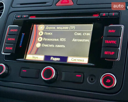 Сірий Фольксваген Golf Plus, об'ємом двигуна 1.4 л та пробігом 228 тис. км за 8999 $, фото 94 на Automoto.ua