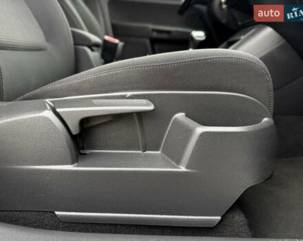 Сірий Фольксваген Golf Plus, об'ємом двигуна 1.4 л та пробігом 171 тис. км за 9200 $, фото 89 на Automoto.ua