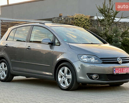 Серый Фольксваген Гольф Плюс, объемом двигателя 1.4 л и пробегом 228 тыс. км за 8599 $, фото 41 на Automoto.ua