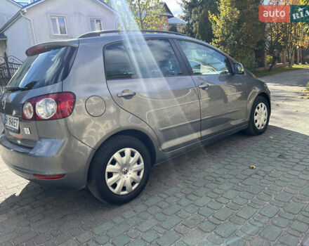 Фольксваген Гольф Плюс 2011 в Луцке на Automoto.ua Серый Фольксваген Гольф Плюс, объемом двигателя 1.6 л и пробегом 237 тыс. км за 7900 $, фото 3 на Automoto.ua