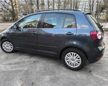 Серый Фольксваген Гольф Плюс, объемом двигателя 0 л и пробегом 205 тыс. км за 8750 $, фото 2 на Automoto.ua