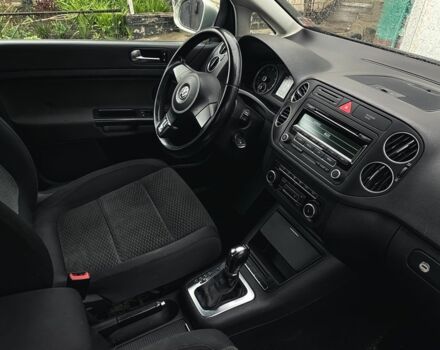 Серый Фольксваген Гольф Плюс, объемом двигателя 1.4 л и пробегом 146 тыс. км за 7200 $, фото 4 на Automoto.ua