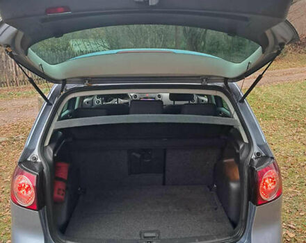 Серый Фольксваген Гольф Плюс, объемом двигателя 1.4 л и пробегом 200 тыс. км за 7300 $, фото 11 на Automoto.ua