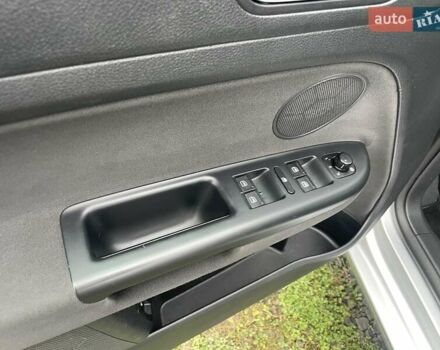 Серый Фольксваген Гольф Плюс, объемом двигателя 1.4 л и пробегом 125 тыс. км за 7600 $, фото 16 на Automoto.ua