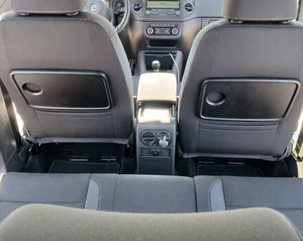 Серый Фольксваген Гольф Плюс, объемом двигателя 0 л и пробегом 207 тыс. км за 8200 $, фото 6 на Automoto.ua