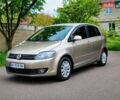 Серый Фольксваген Гольф Плюс, объемом двигателя 1.6 л и пробегом 229 тыс. км за 8800 $, фото 1 на Automoto.ua