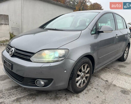 Серый Фольксваген Гольф Плюс, объемом двигателя 1.4 л и пробегом 176 тыс. км за 8999 $, фото 6 на Automoto.ua