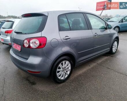 Серый Фольксваген Гольф Плюс, объемом двигателя 1.4 л и пробегом 169 тыс. км за 8800 $, фото 5 на Automoto.ua