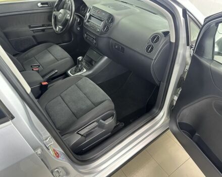 Серый Фольксваген Гольф Плюс, объемом двигателя 1.4 л и пробегом 168 тыс. км за 7999 $, фото 11 на Automoto.ua