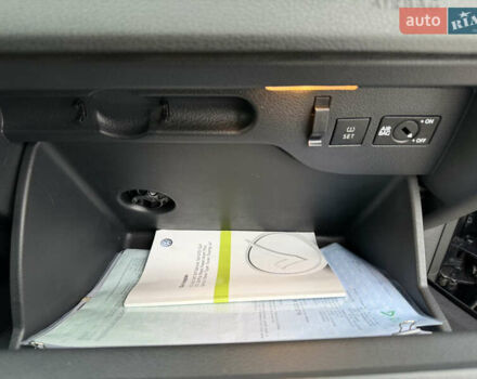 Сірий Фольксваген Golf Plus, об'ємом двигуна 1.4 л та пробігом 194 тис. км за 9000 $, фото 113 на Automoto.ua