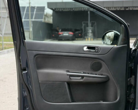 Сірий Фольксваген Golf Plus, об'ємом двигуна 1.4 л та пробігом 194 тис. км за 9700 $, фото 46 на Automoto.ua