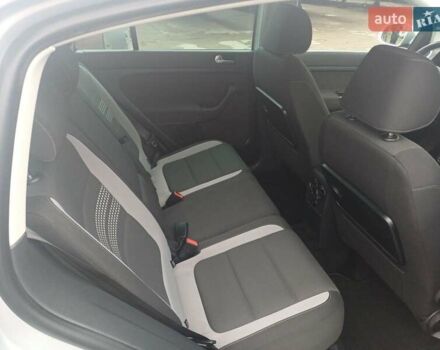 Серый Фольксваген Гольф Плюс, объемом двигателя 1.6 л и пробегом 273 тыс. км за 9200 $, фото 27 на Automoto.ua