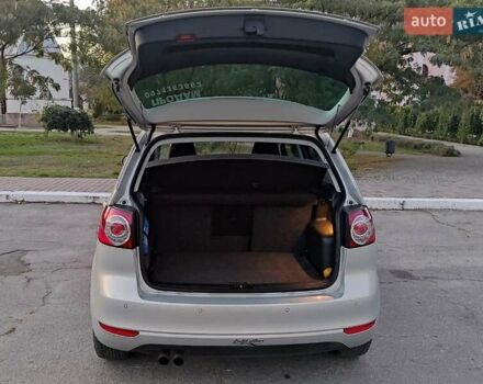 Серый Фольксваген Гольф Плюс, объемом двигателя 1.4 л и пробегом 200 тыс. км за 9499 $, фото 7 на Automoto.ua