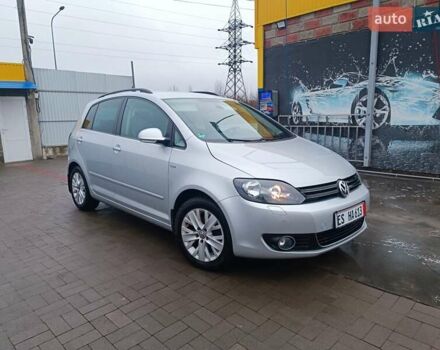 Сірий Фольксваген Golf Plus, об'ємом двигуна 1.6 л та пробігом 167 тис. км за 10750 $, фото 3 на Automoto.ua