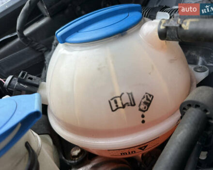 Сірий Фольксваген Golf Plus, об'ємом двигуна 1.4 л та пробігом 194 тис. км за 9700 $, фото 36 на Automoto.ua