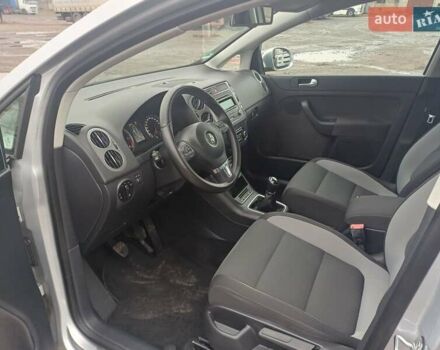 Серый Фольксваген Гольф Плюс, объемом двигателя 1.6 л и пробегом 273 тыс. км за 9200 $, фото 12 на Automoto.ua