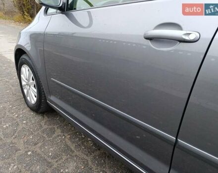 Серый Фольксваген Гольф Плюс, объемом двигателя 1.4 л и пробегом 200 тыс. км за 11650 $, фото 11 на Automoto.ua