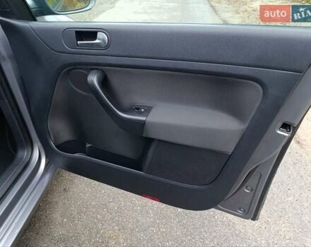 Серый Фольксваген Гольф Плюс, объемом двигателя 1.4 л и пробегом 200 тыс. км за 11650 $, фото 32 на Automoto.ua