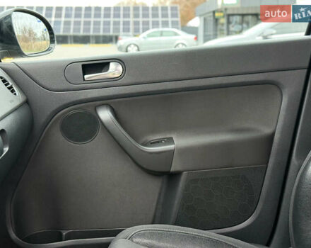 Сірий Фольксваген Golf Plus, об'ємом двигуна 1.4 л та пробігом 194 тис. км за 9700 $, фото 56 на Automoto.ua