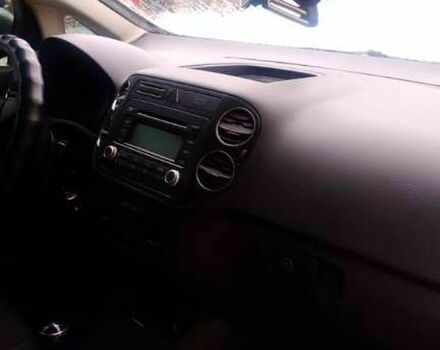 Серый Фольксваген Гольф Плюс, объемом двигателя 1.6 л и пробегом 220 тыс. км за 6200 $, фото 9 на Automoto.ua