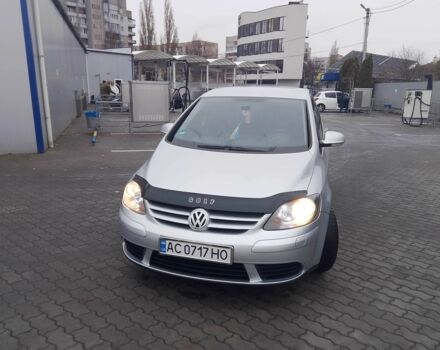 Фольксваген Гольф Плюс 2005 в Луцке на Automoto.ua Серый Фольксваген Гольф Плюс, объемом двигателя 1.6 л и пробегом 235 тыс. км за 4700 $, фото 1 на Automoto.ua