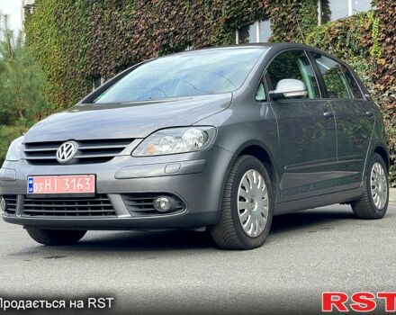 Серый Фольксваген Гольф Плюс, объемом двигателя 1.6 л и пробегом 208 тыс. км за 6600 $, фото 7 на Automoto.ua