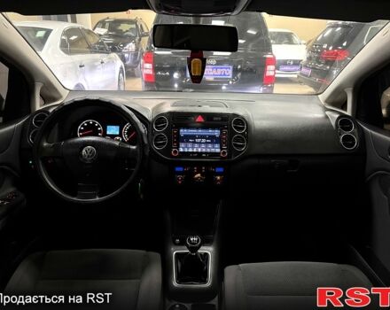 Фольксваген Golf Plus 2006 у Кропивницькому (Кіровограді) на Automoto.ua Сірий Фольксваген Golf Plus, об'ємом двигуна 1.6 л та пробігом 197 тис. км за 6300 $, фото 6 на Automoto.ua