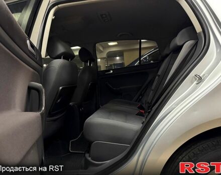 Фольксваген Golf Plus 2006 у Кропивницькому (Кіровограді) на Automoto.ua Сірий Фольксваген Golf Plus, об'ємом двигуна 1.6 л та пробігом 197 тис. км за 6300 $, фото 5 на Automoto.ua