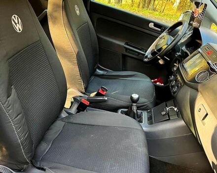 Серый Фольксваген Гольф Плюс, объемом двигателя 1.6 л и пробегом 333 тыс. км за 5650 $, фото 6 на Automoto.ua