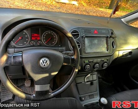 Фольксваген Гольф Плюс 2006 в Лебедине на Automoto.ua Серый Фольксваген Гольф Плюс, объемом двигателя 1.6 л и пробегом 333 тыс. км за 5650 $, фото 5 на Automoto.ua