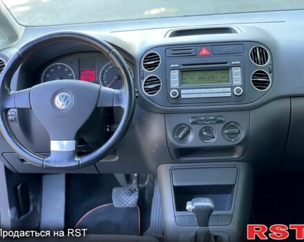 Сірий Фольксваген Golf Plus, об'ємом двигуна 1.6 л та пробігом 235 тис. км за 7200 $, фото 1 на Automoto.ua