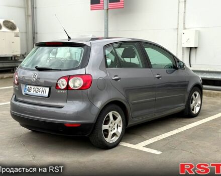 Серый Фольксваген Гольф Плюс, объемом двигателя 1.6 л и пробегом 210 тыс. км за 5500 $, фото 9 на Automoto.ua