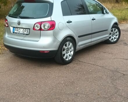 Сірий Фольксваген Golf Plus, об'ємом двигуна 1 л та пробігом 333 тис. км за 2800 $, фото 2 на Automoto.ua