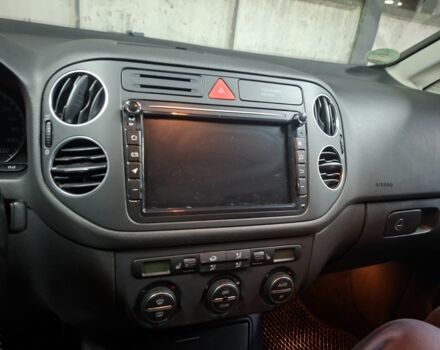 Сірий Фольксваген Golf Plus, об'ємом двигуна 1.4 л та пробігом 220 тис. км за 6200 $, фото 9 на Automoto.ua