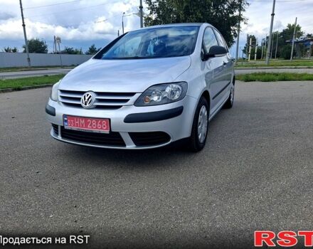 Серый Фольксваген Гольф Плюс, объемом двигателя 1.6 л и пробегом 140 тыс. км за 6750 $, фото 3 на Automoto.ua