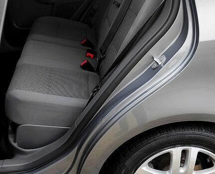 Серый Фольксваген Гольф Плюс, объемом двигателя 1.4 л и пробегом 0 тыс. км за 6700 $, фото 10 на Automoto.ua