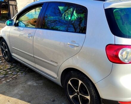 Сірий Фольксваген Golf Plus, об'ємом двигуна 1.6 л та пробігом 218 тис. км за 6700 $, фото 2 на Automoto.ua