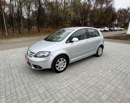 Серый Фольксваген Гольф Плюс, объемом двигателя 1.6 л и пробегом 127 тыс. км за 7550 $, фото 11 на Automoto.ua