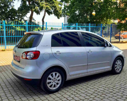 Серый Фольксваген Гольф Плюс, объемом двигателя 1.4 л и пробегом 181 тыс. км за 6500 $, фото 3 на Automoto.ua