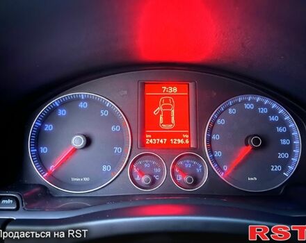 Серый Фольксваген Гольф Плюс, объемом двигателя 1.4 л и пробегом 244 тыс. км за 7350 $, фото 11 на Automoto.ua