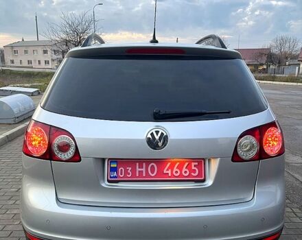 Серый Фольксваген Гольф Плюс, объемом двигателя 1.4 л и пробегом 244 тыс. км за 7350 $, фото 9 на Automoto.ua