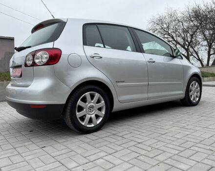 Серый Фольксваген Гольф Плюс, объемом двигателя 1.6 л и пробегом 127 тыс. км за 7550 $, фото 5 на Automoto.ua