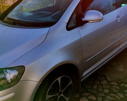 Сірий Фольксваген Golf Plus, об'ємом двигуна 1.6 л та пробігом 218 тис. км за 6700 $, фото 3 на Automoto.ua