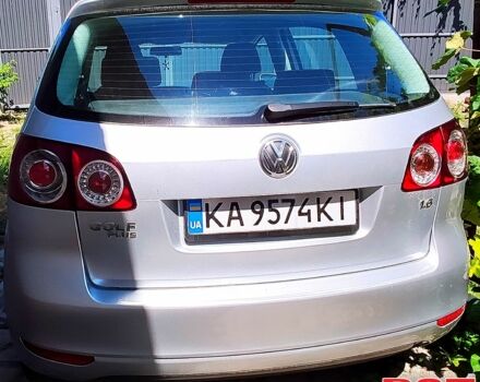 Серый Фольксваген Гольф Плюс, объемом двигателя 1.6 л и пробегом 156 тыс. км за 7500 $, фото 10 на Automoto.ua
